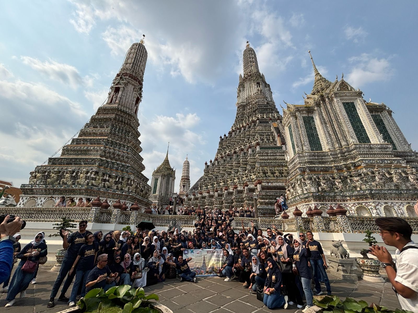 TOUR THAILAND BERSAMA BEYOND TRAVEL